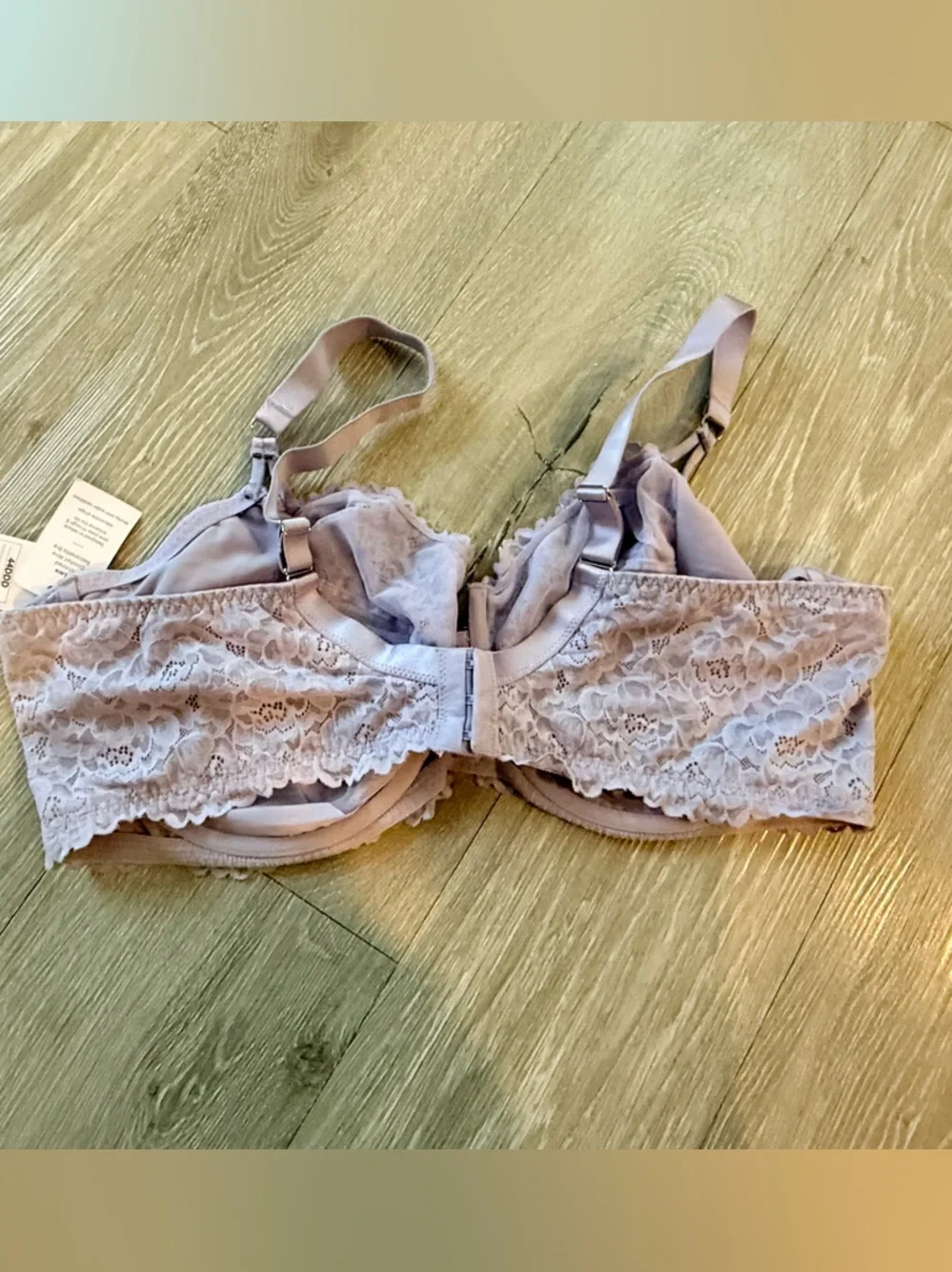 Auden Lace Underwire Bra in Light Mauve